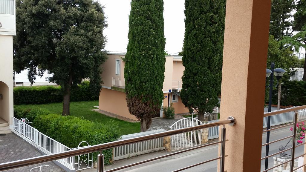 Apartments Villa Nona Umag Zewnętrze zdjęcie