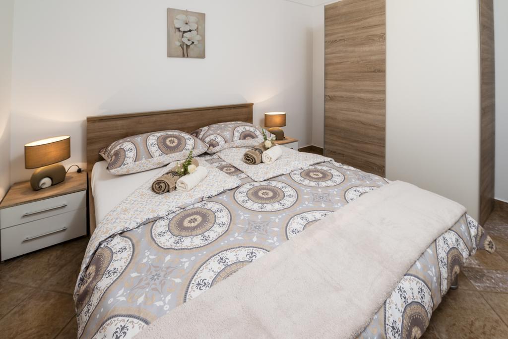 Apartments Villa Nona Umag Zewnętrze zdjęcie