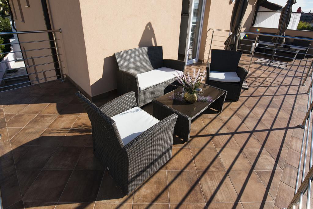 Apartments Villa Nona Umag Zewnętrze zdjęcie