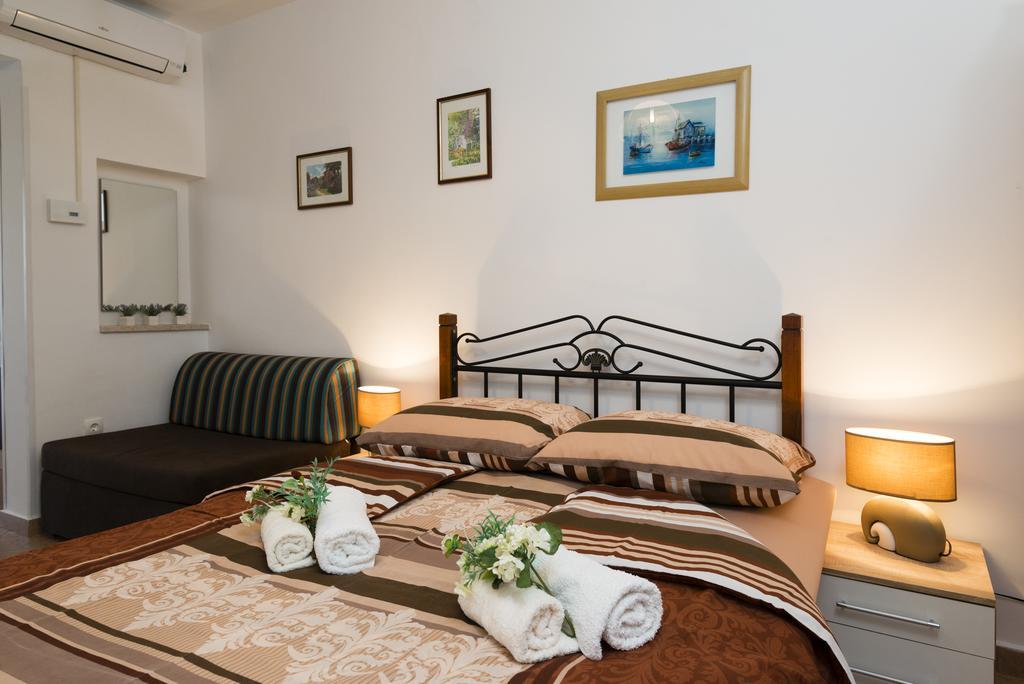 Apartments Villa Nona Umag Zewnętrze zdjęcie